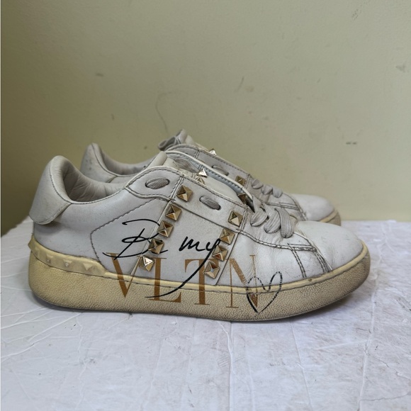 Valentino Garavani Rockstud Leather Sneakers Lace Up Trainers Shoes Graphic Rare - Picture 2 of 16